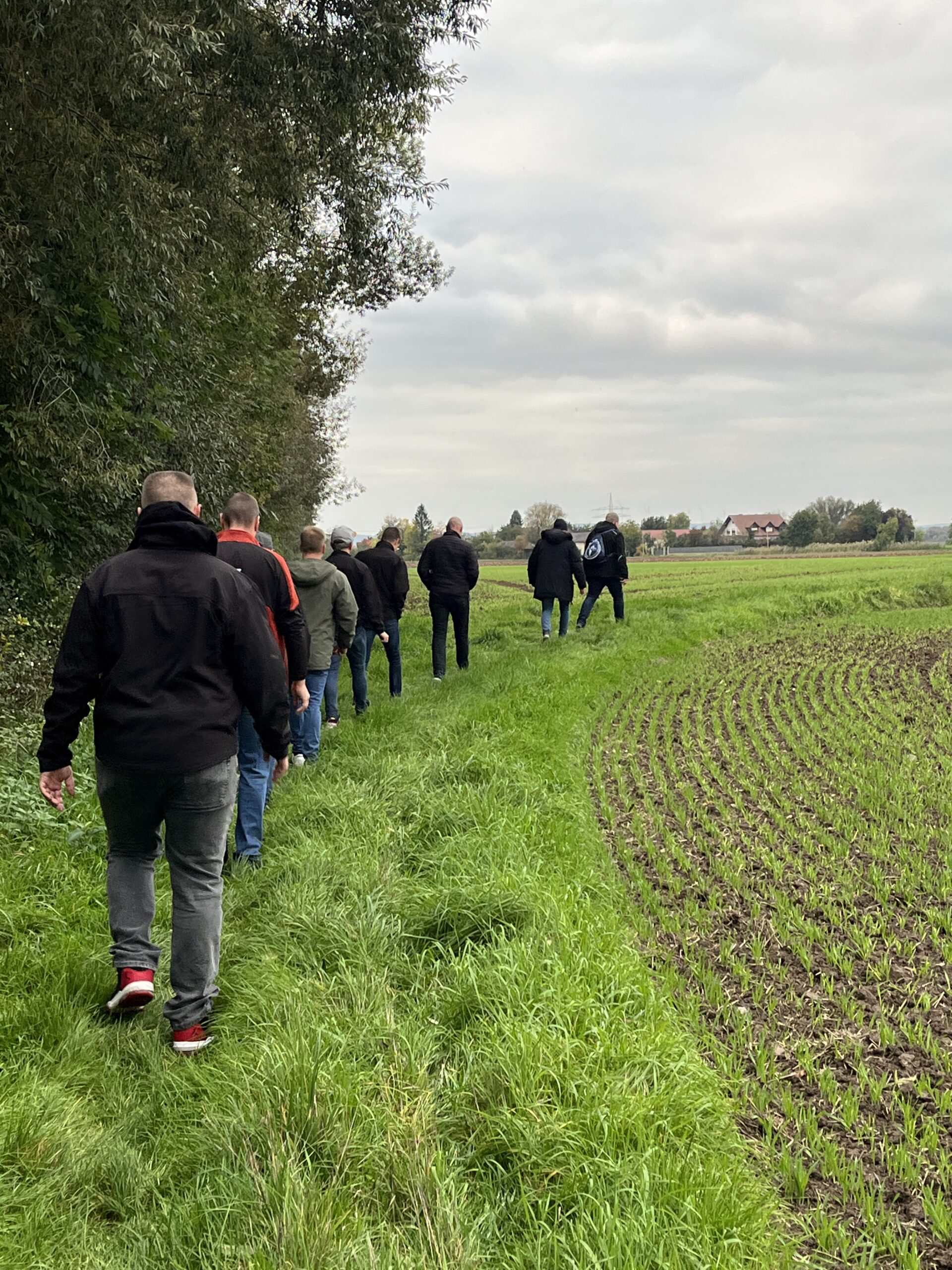 Kesselfleischessen Des Feuerwehrvereins beim Bauer Robert Kesselfleischessen Des Feuerwehrvereins beim Bauer Robert